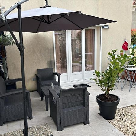 Charmante Maison Bord De Marne Maisons-Alfort Kültér fotó