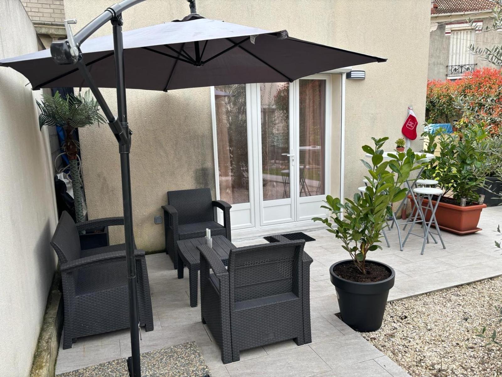 Charmante Maison Bord De Marne Maisons-Alfort Kültér fotó
